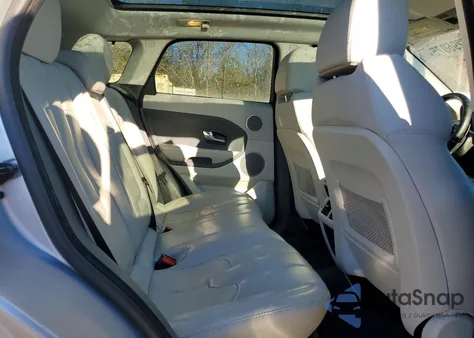 2013 Land Rover Range Rover Evoque Pure Plus z USA, uszkodzony, nr VIN SALVP2BG2DH761233